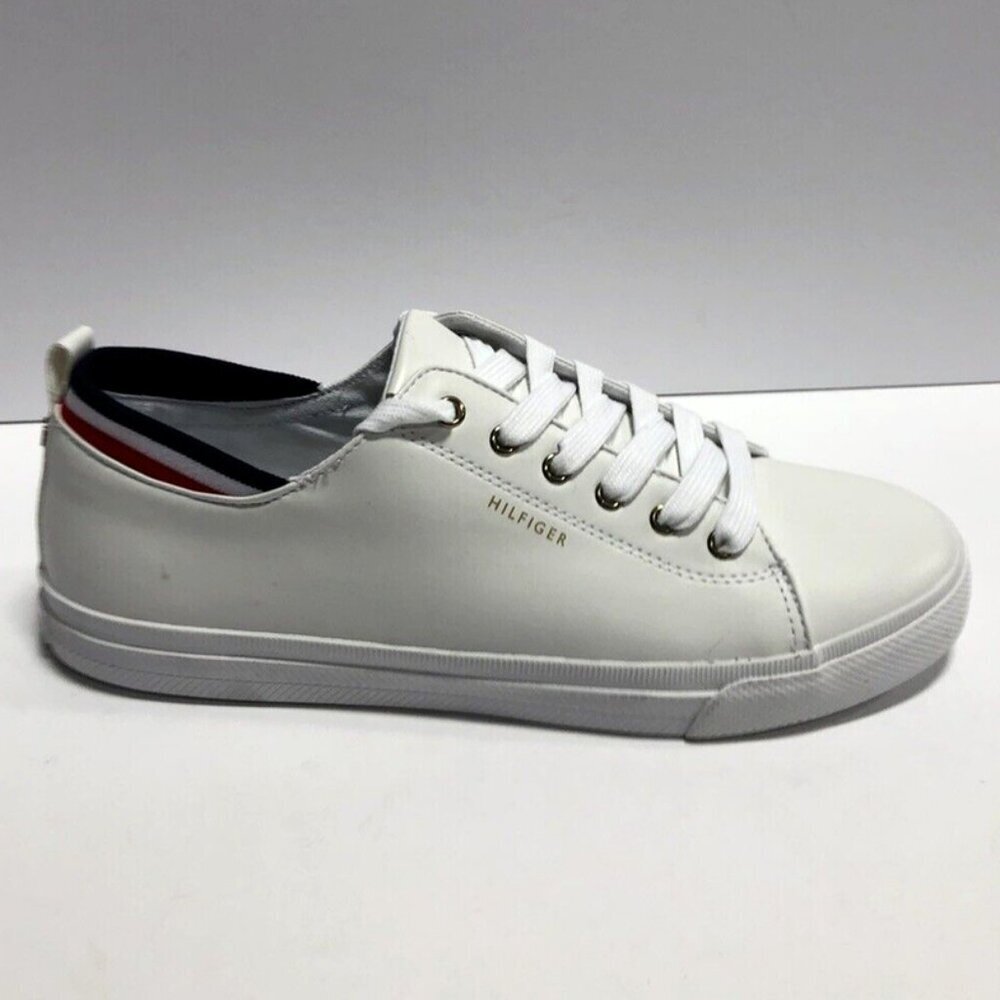 Tommy Hilfiger Lou Women's Sneaker White, Size 9.5M